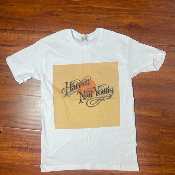 Neil Young Harvest Moon Shirt - Picture 2 of 2